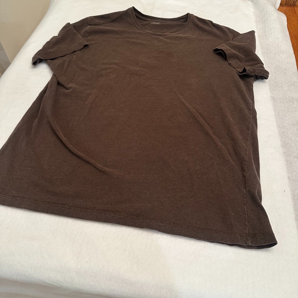 St Johns Bay Shirt Mens XL Brown Short Sleeve Performance Tee Cotton Crew Neck